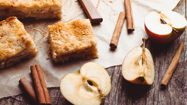 lenja pita sa jabukama