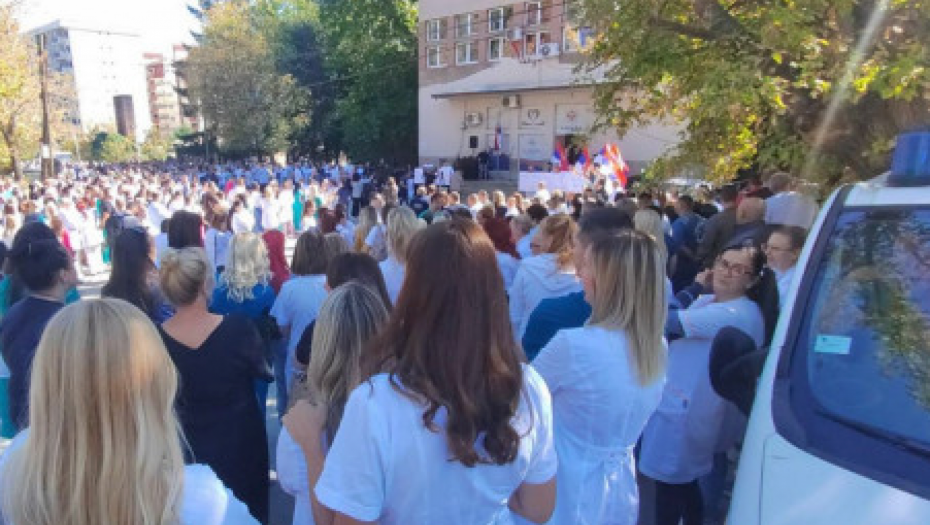 Zdravstveni radnici na KiM