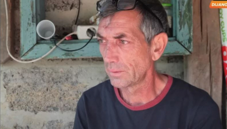 Priča o četvoro mališana iz Bosne i njihovom ocu Almiru Muhiću, iz Mramora kod Tuzle, potresla je ceo region. Majka ih je jednostavno jednog dana ostavila, kao da su stare stvari. Bez reči. Najmlađe je još sisalo.