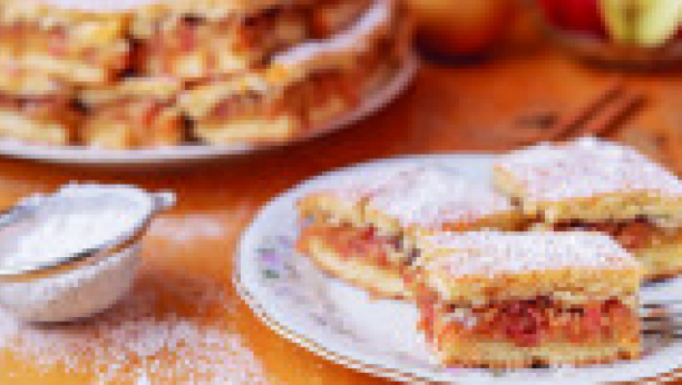 mađarska lenja pita sa jabukama