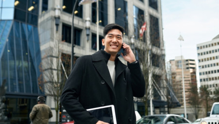 Grad Tojoake u Japanu uveo ograničenje od dva sata dnevno za mobilne telefone.