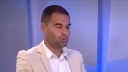 Vojni analitičar Vlade Radulović i čest gost blokaderskih medija, objasnio je koliko je Vojska Srbije napredovala i zašto je važno ulagati u nju.