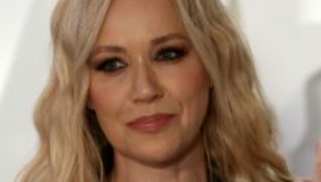 Jelena Rozga objavila je tužnu vest na svom Instagram profilu.