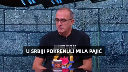 "Pošto već niko neće da ubije Vučića, onda mu moramo suditi", poručili su Šolakovci i Dinko Gruhonjić.