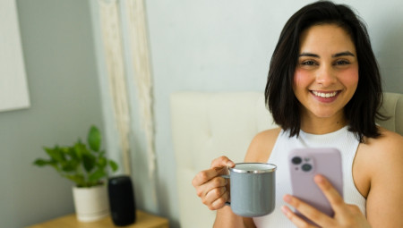 Dr Vendi Suzuki, profesorka na Univerzitetu u Njujorku, upozorila je da jedna uobičajena navika nije baš dobra za mozak.