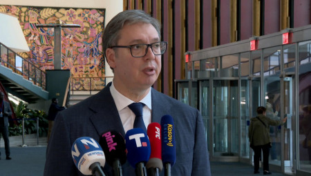 To je rezultat lažnih vesti koje se emituju preko različitih platformi u našoj zemlji, rekao je predsednik Vučić