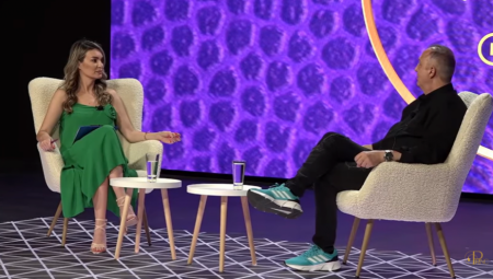 Dugo je krio da se razveo