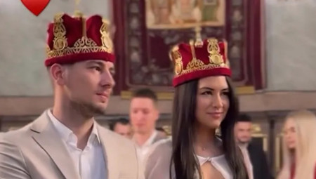 Ivana Mitrović je trudna po treći put ili se paparacima samo učinilo?