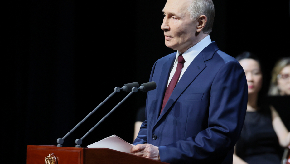 Mikhail Metzel, Sputnik, Kremlin Pool Photo via AP