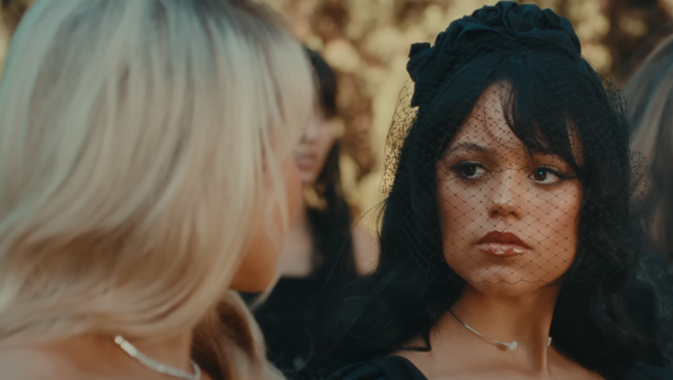 Printscreen/Instagram/Sabrina Carpenter