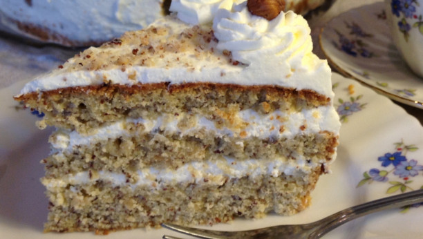 šumadijski kolač sa jabukama