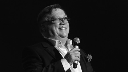 Iako je pevač vodio tešku bitku s bolešću, njegovi prijatelji su do poslednjeg trenutka mislili da će uspeti da pobedi