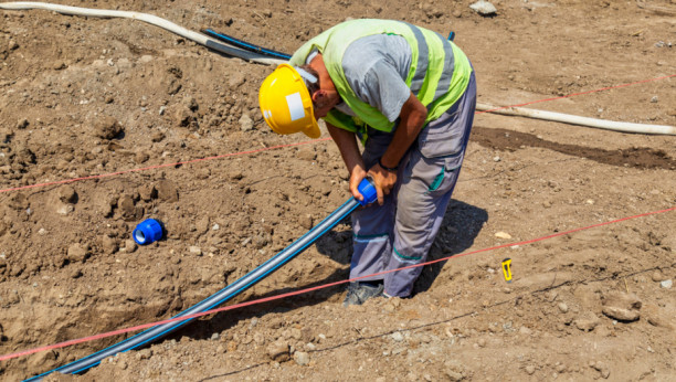 Kopanje, Radovi, Bunar, Radnik