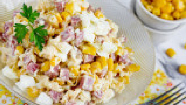 kikiriki salata sa šunkom