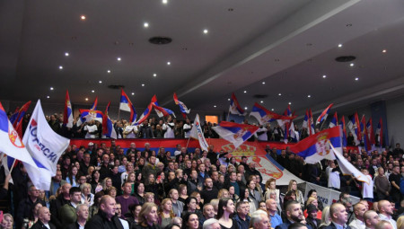 CIK v Prištini napovedala drugi krog lokalnih volitev v 18 občinah