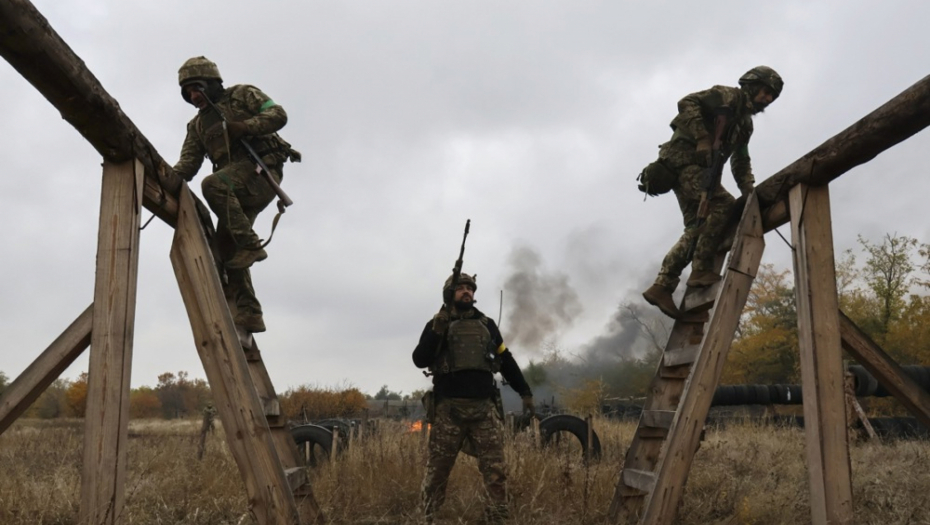 EPA/Press service of the 65th Mechanized Brigade