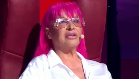 Desingericu nazvala prostakom