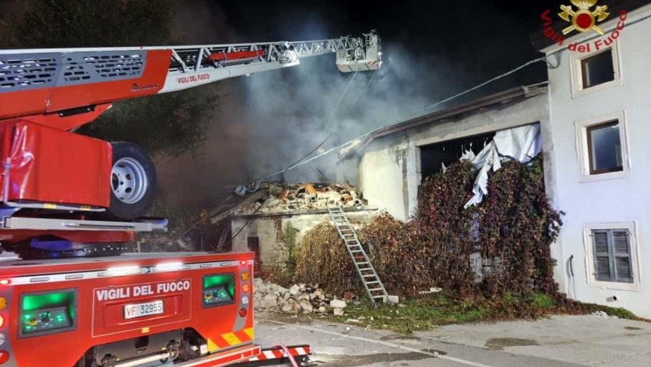 Printscreen/X/Vigili del Fuoco