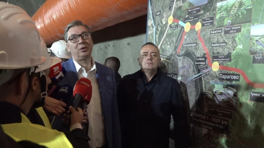 Predsednik Vučić u obilasku radova na tunelu “Iriški venac”