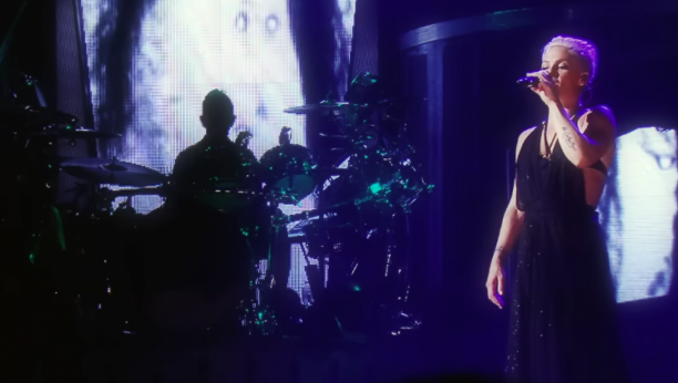 Printscreen/Youtube/Front Row Music