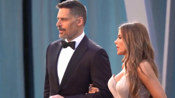 Printscreen/Youtube/E! News