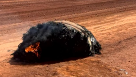 Čudan objekat snimljen je u australijskoj pustinji, a nikome nije jasno kako je tu dospeo.