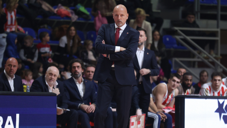 OBRADOVIĆ OTKRIO Zvezda pred derbi u problemu zbog dvojice igrača