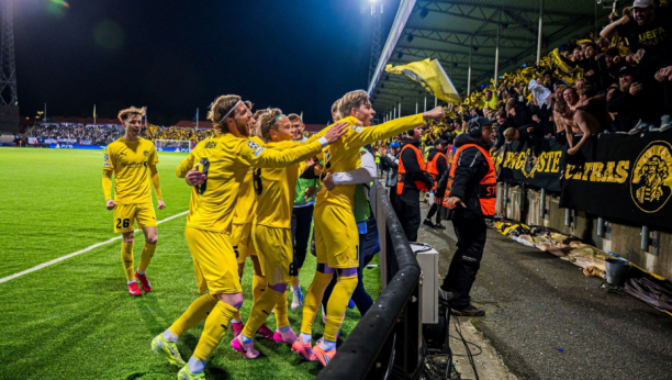 Fudbaleri Bode Glimta