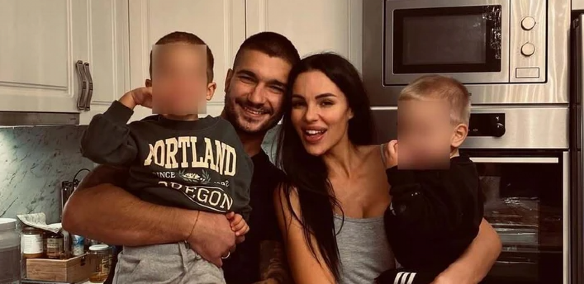 Bojana i Mirko Šijan sa decom 