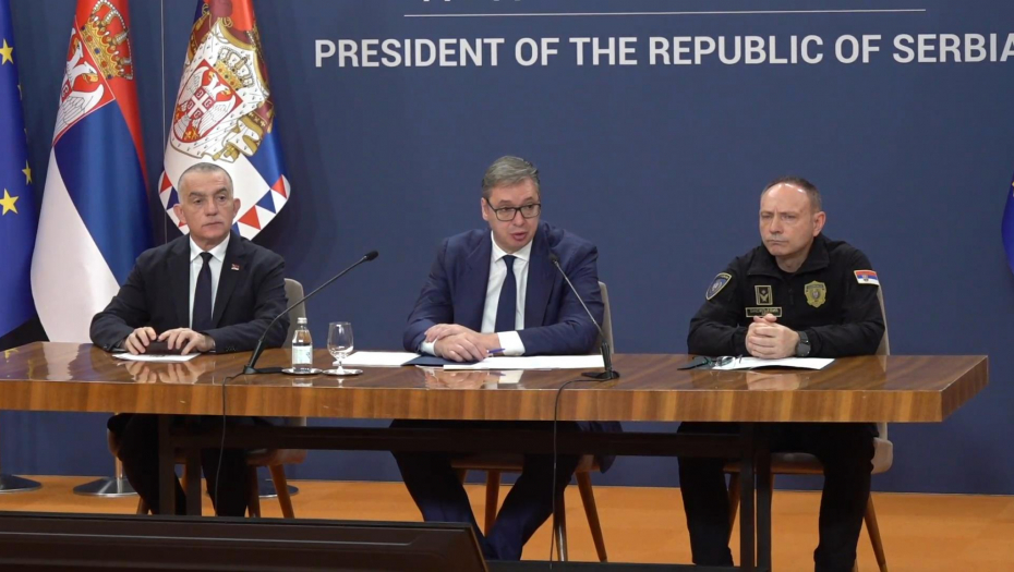 Vanredno obraćanje predsednika Vučića o terorističkom aktu ispred Skupštine Srbije