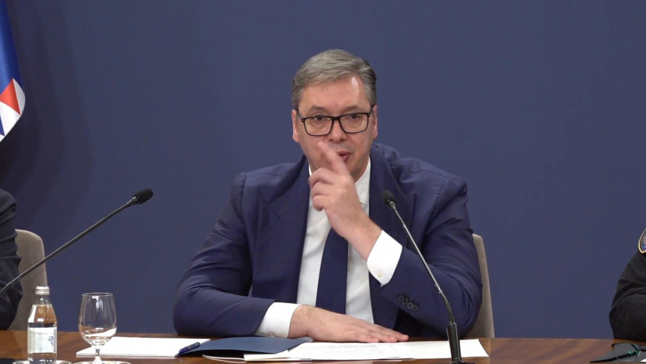 Vanredno obraćanje predsednika Vučića o terorističkom aktu ispred Skupštine Srbije