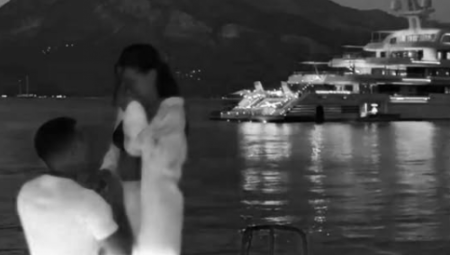 Zajedno su bili na odmoru na nekom od primorja, a glumac je misterioznu devojku verio na jahti