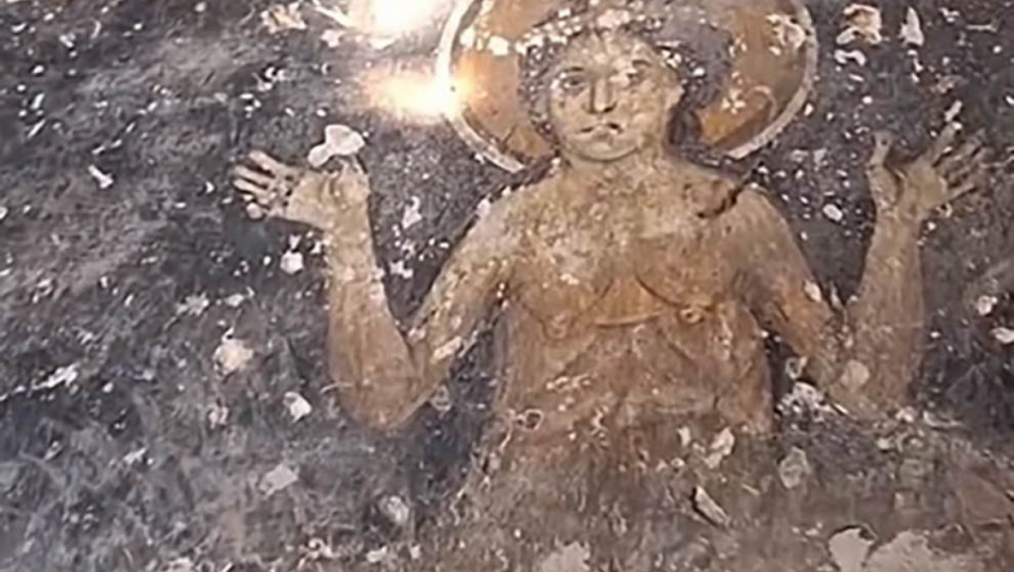 Youtube/Kana Movana/Printscreen 
