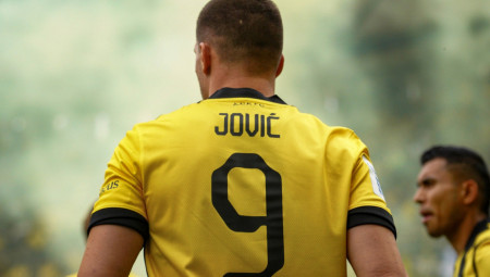 Asistencija Gaćinovića.