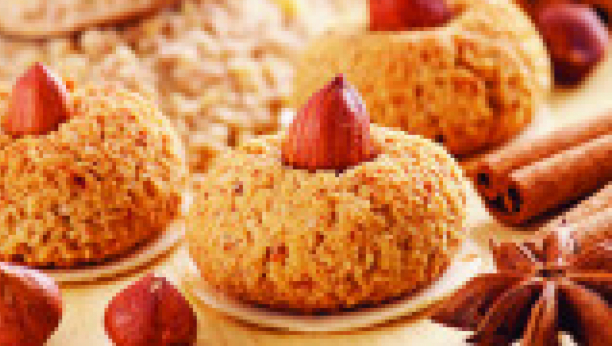 posna lešnik gnezda