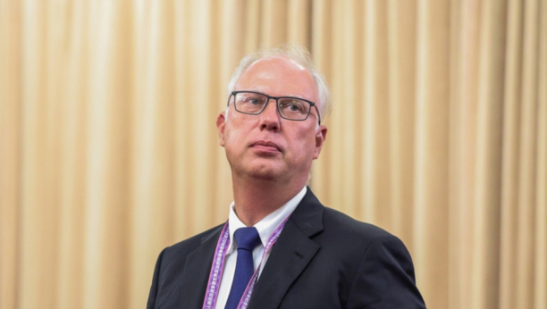 EPA/MAXIM SHEMETOV / POOL