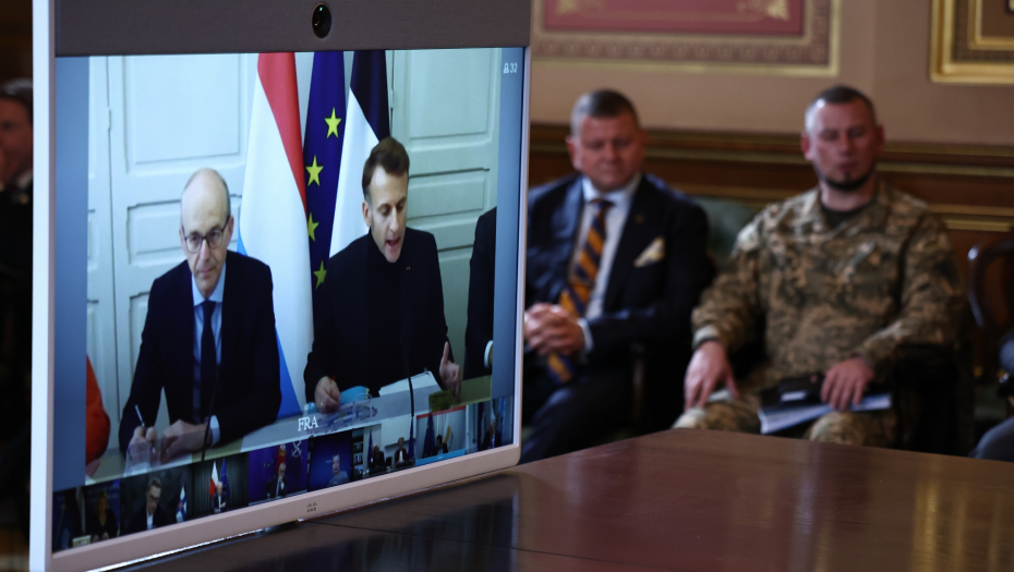 Henry Nicholls/Pool Photo via AP