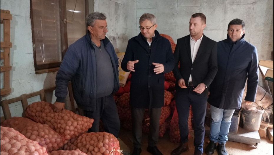 Ministar Glamočić obišao opštinu Ivanjica