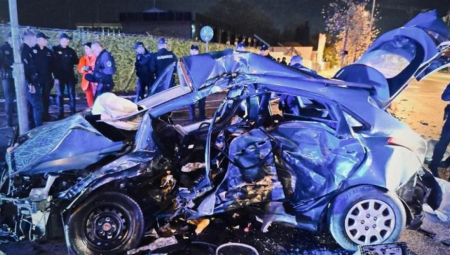 Slike sa lica mesta nakon nesreće potpuno su jezive, od vozila ništa nije ostalo