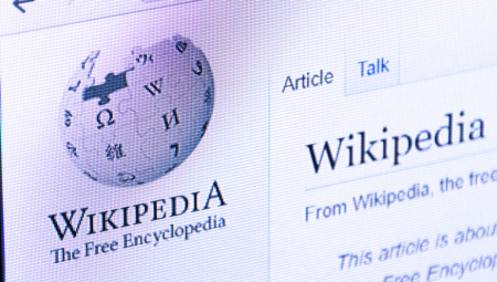 Istraživanje je otkrilo zašto je broj pregleda popularne onlajn enciklopedije, Vikipedije, opao  za 8 odsto u odnosu na prošlu godinu.