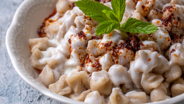 mantije u jogurt sosu