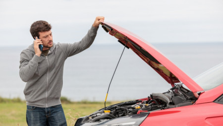 Benzin i dizel ne bi trebalo da budu u rezervoaru duže od dva do tri meseca, jer posle tog perioda gube svojstva i time predstavljaju potencijalnu opasnost za motor