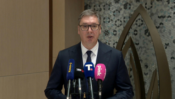 Aleksandar Vučić uživo