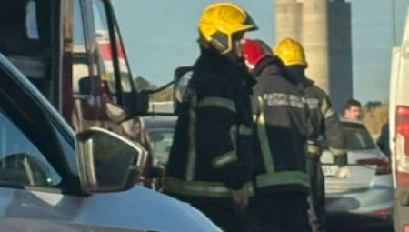 Trojica maloletnika teško su povređena u saobraćajnoj nezgodi koja se oko ponoći dogodila u selu Radujevac kod Bora