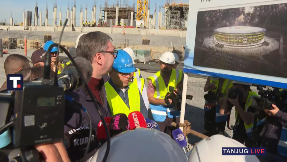 Predsednik Vučić obilazi radove na nacionalnom stadionu u okviru Ekspa