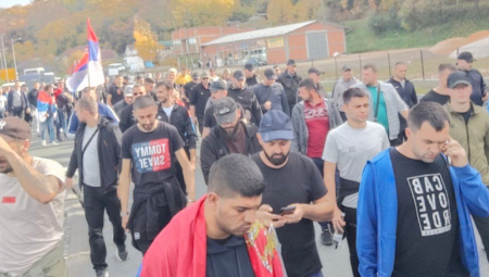 SRBI SA KiM STIGLI DO RUŠNJA Mladen iz Leposavića: Podrška našoj Srbiji i Vučiću, svi da se ujedinimo jer smo braća