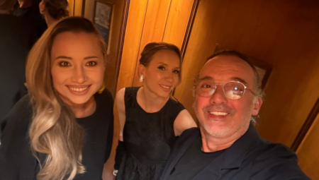 Popularni pevač uživa u Toskani, Rimu i Firenci sa suprugom Dubravkom i prijateljicom Ivom, dok se priprema za tri uzastopna koncerta u Sava Centru