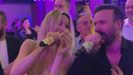 Nije skidala osmeh sa lica