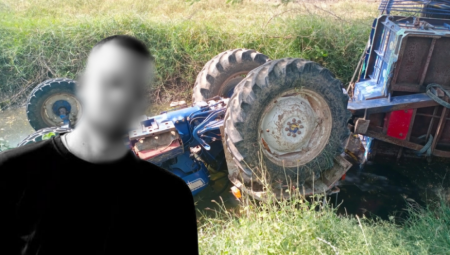 Prema prvim, nezvaničnim informacijama, nesreća se dogodila kada je u trenutku sustizanja došlo do kontakta između putničkog vozila i traktora kojim je upravljao nastradali mladić