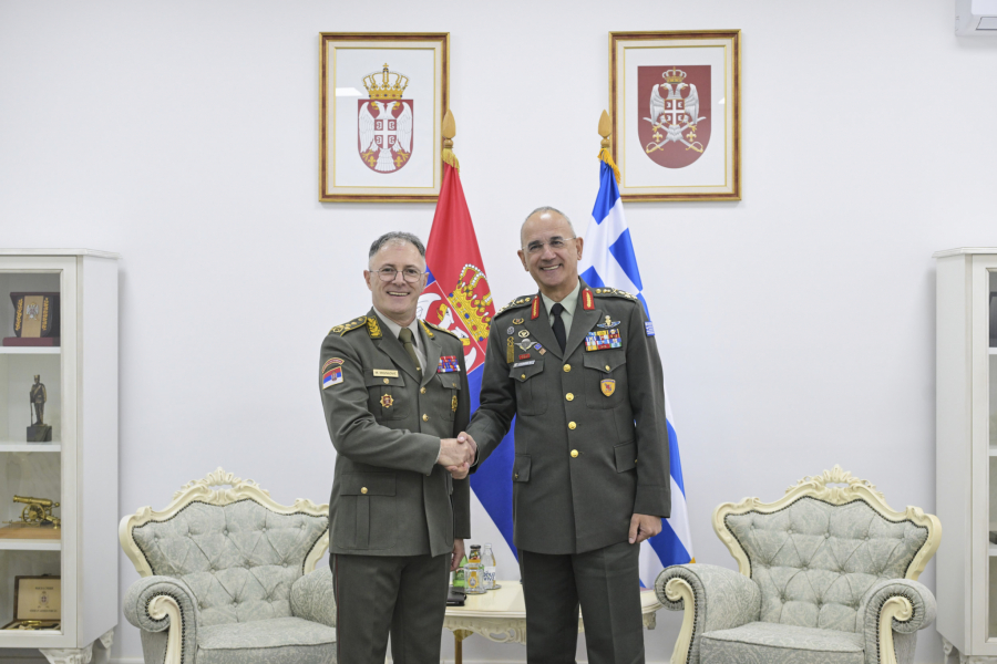 Milan Mojsilović sa načelnikom Generalštaba nacionalne odbrane Grčke generalom Dimitriosom Hupisom